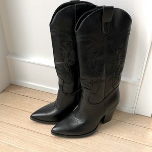 Black Cowboy Boots